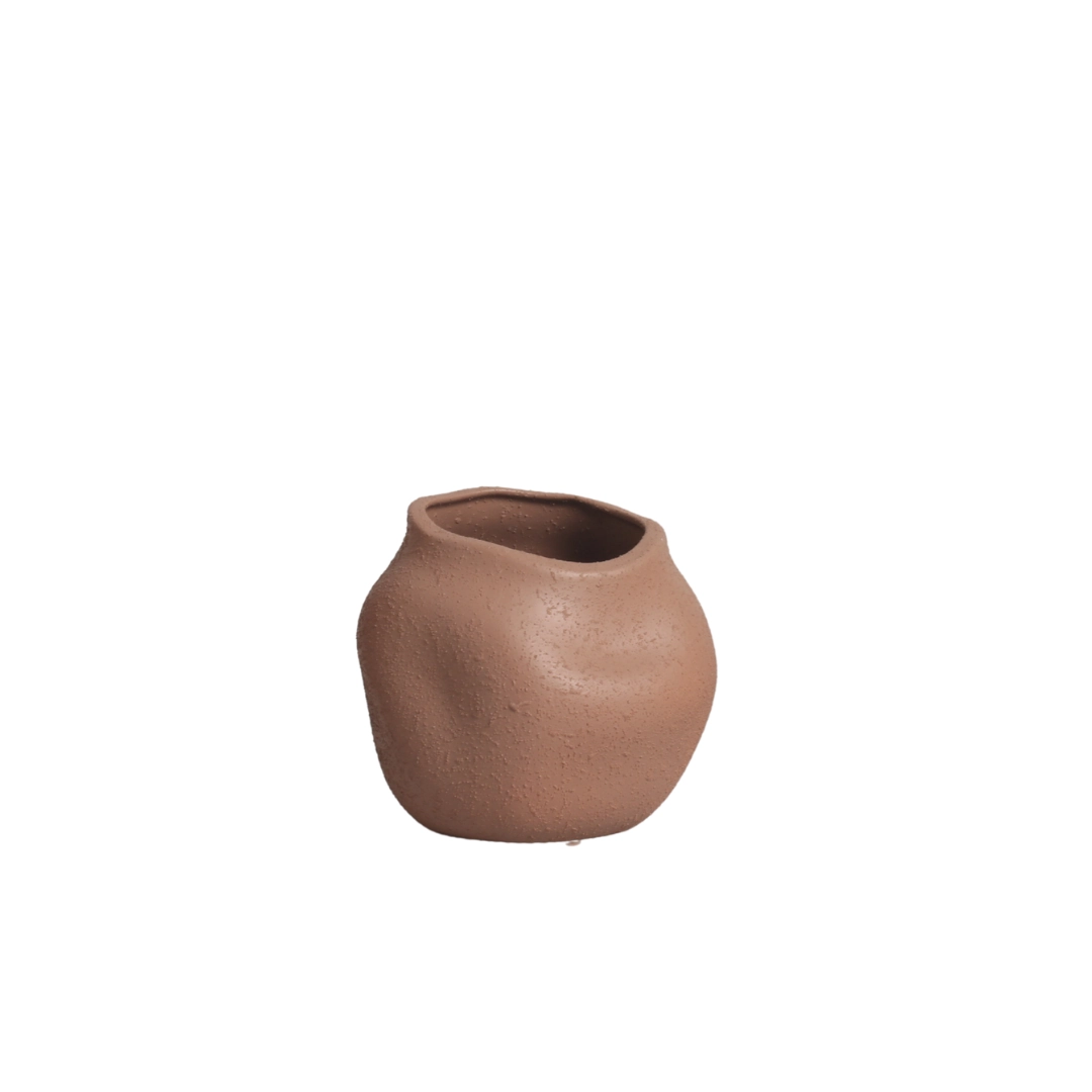 Vaso Moldado Abstrato Ceramica Madagascar 12x9cm 11800 138 Sara