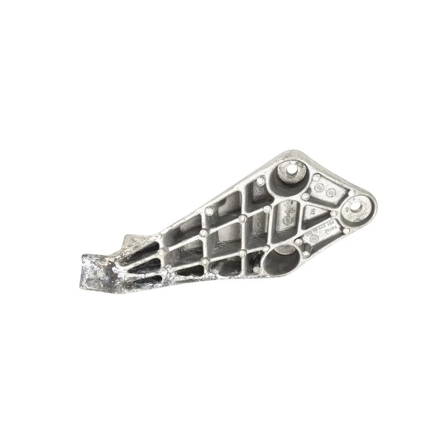 Suporte do Coxim do Motor CHEVROLET - GM CORSA Lado Direito - GENERAL MOTORS 90445285