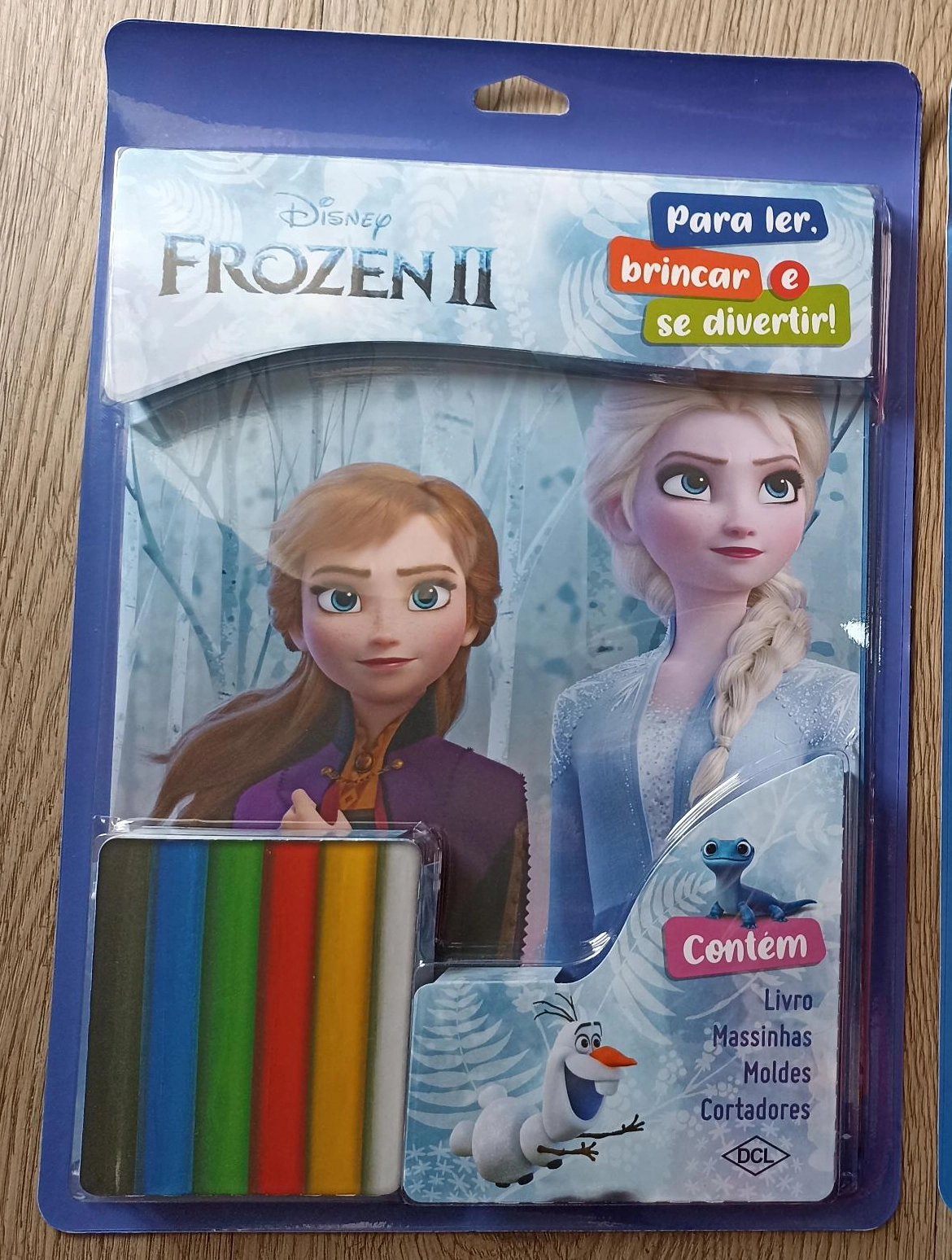 Livro Disney Massinha Divertida Frozen D8111 Dcl